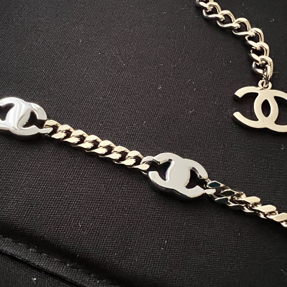 Auth Chanel 21A Crystal CC Logo Chain Belt w/ Gold Hardware - Picture 5 of 11